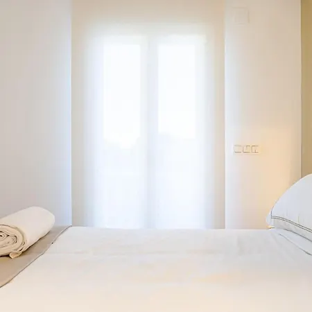 アパート “the Palms” New, Ac, Terrace, Calm Near Old Town